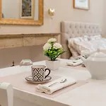 Classic Chic - Citta Alta Bergamo