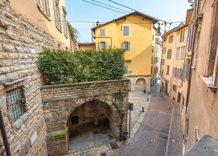 Classic Chic - Citta Alta